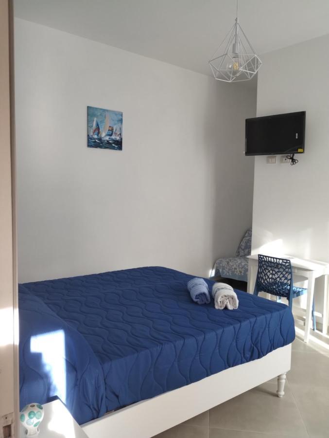 Monti D'Amare Apartment อาเจโรลา ภายนอก รูปภาพ